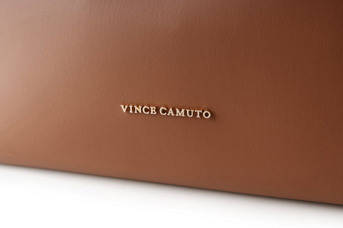 Vince Camuto Palermo Bolso Tote Tostado Polipiel Elegante y Versátil 35x15x27 cm
